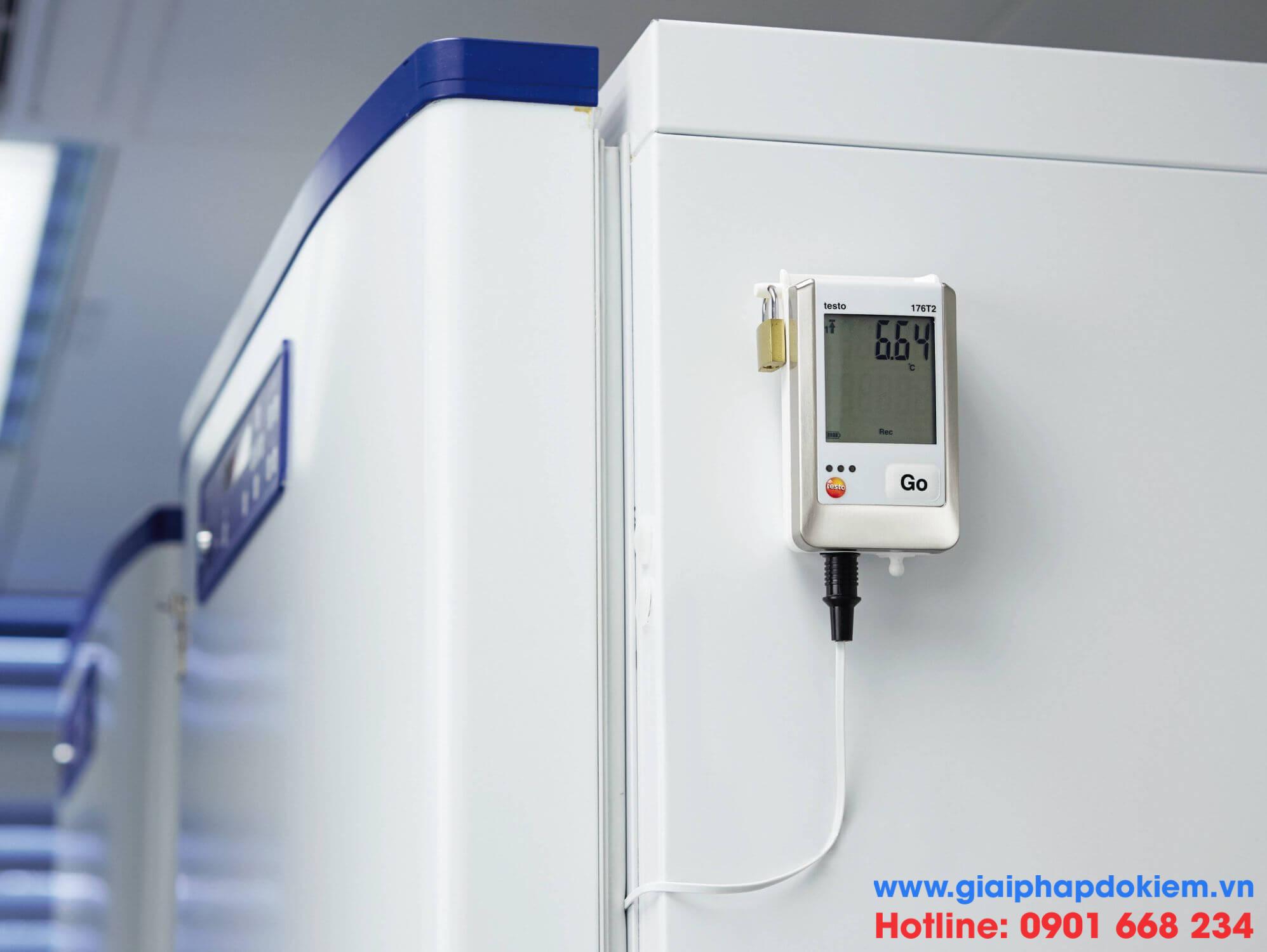 Máy đo nhiệt độ tự ghi testo 176 T2 Máy đo nhiệt độ tự ghi testo 176 T2