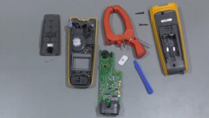 Hướng dẫn cách sửa đồng hồ ampe kìm nhanh chóng tại nhà 10 Hướng dẫn cách sửa đồng hồ ampe kìm nhanh chóng tại nhà
