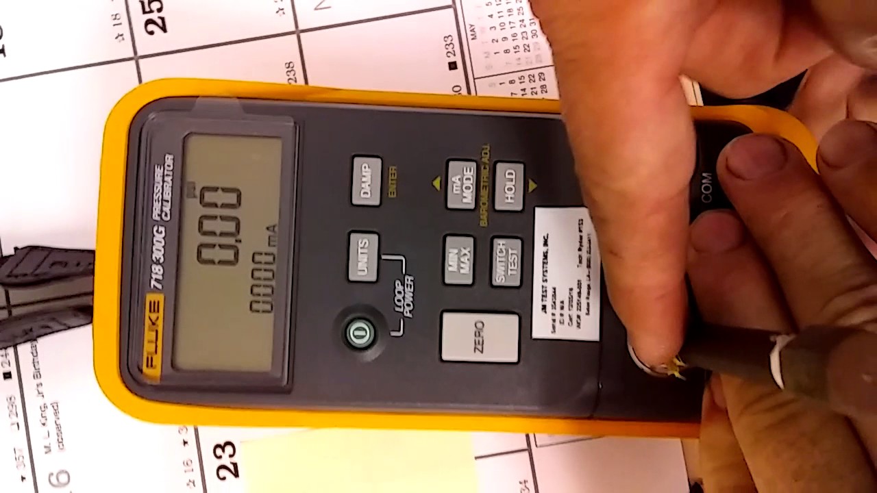 Máy hiệu chuẩn áp suất Fluke 718 300G 19 Máy hiệu chuẩn áp suất Fluke 718 300G - Ảnh 4