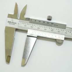 Thước cặp cơ khí Mitutoyo 530-118 0-8"/ 0-200mm/0.02mm 20 WNP03789