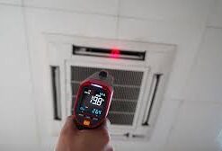 Thiết bị đo nhiệt độ hồng ngoại UNI-T UT302A+ 20 images 5