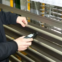 Máy đo độ dày PCE PCE-CT 28-ICA bao gồm chứng chỉ hiệu chuẩn ISO 22 pce instruments coating thickness gauge pce ct 28 ica incl. iso calibration certificate 5851520 1089031