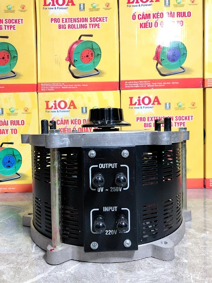 Biến Áp Vô Cấp 1 Pha LiOA SD-2525 6 Biến Áp Vô Cấp 1 Pha LiOA SD-2525