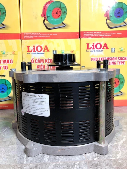 Biến Áp Vô Cấp 1 Pha LiOA SD-2525 5 Biến Áp Vô Cấp 1 Pha LiOA SD-2525