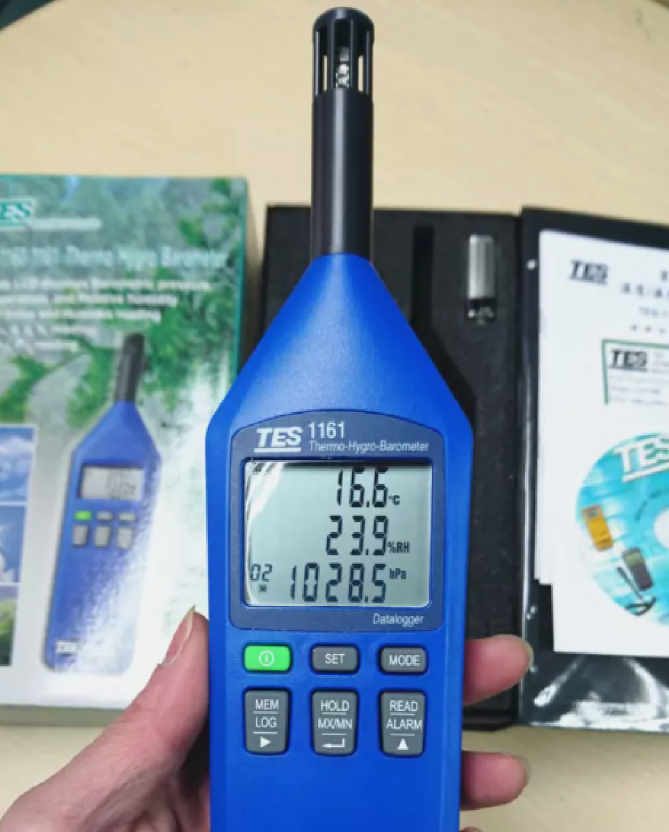 Máy đo nhiệt độ độ ẩm ,áp suất TES 1161 15 Máy đo nhiệt độ độ ẩm ,áp suất TES 1161 - Ảnh 4