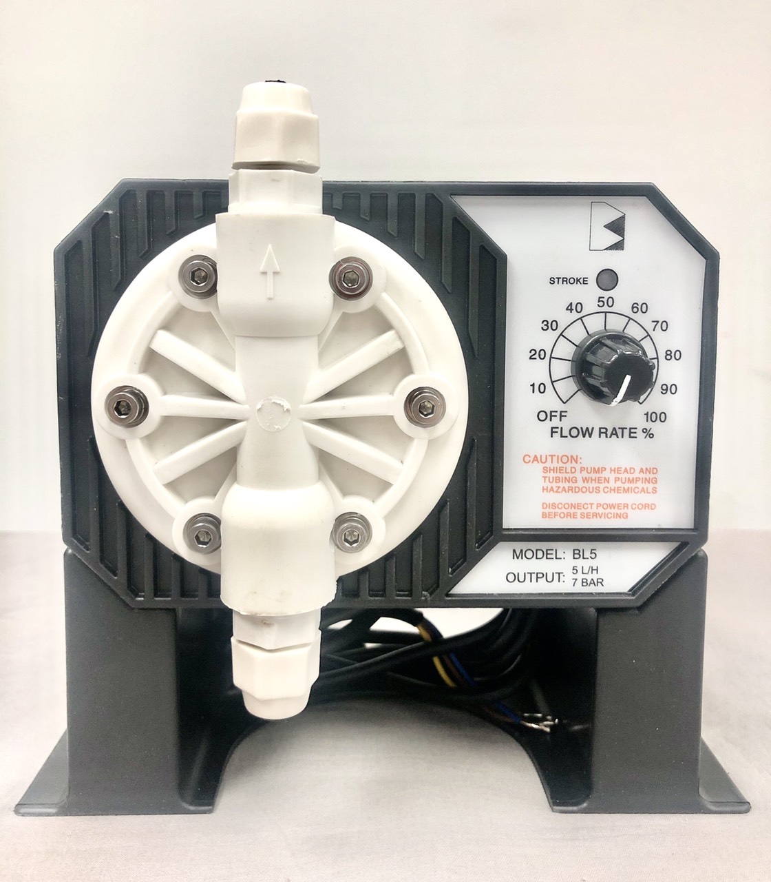 Bơm Định Lượng hóa chất lỏng Black Stone 5.0 lít/giờ 7 bar Hanna BL5-2 1 Bơm Định Lượng hóa chất lỏng Black Stone 5.0 lít/giờ 7 bar Hanna BL5-2