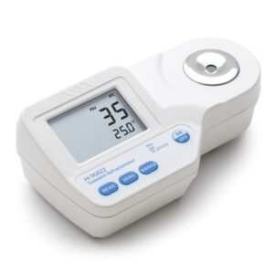 Khúc Xạ Kế Đo Độ Mặn Nước Biển Hanna HI96822