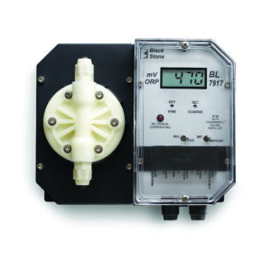 Màn Hình Kiểm Soát ORP Kết Hợp Bơm Trong Hồ Bơi Hanna BL7917-2