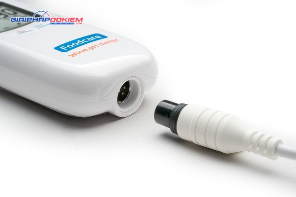 Máy Đo pH/Nhiệt Độ Trong Nước Ép Và Must Của Rượu Nho Hanna HI99111 3 Máy Đo pH/Nhiệt Độ Trong Nước Ép Và Must Của Rượu Nho Hanna HI99111 - Ảnh 3
