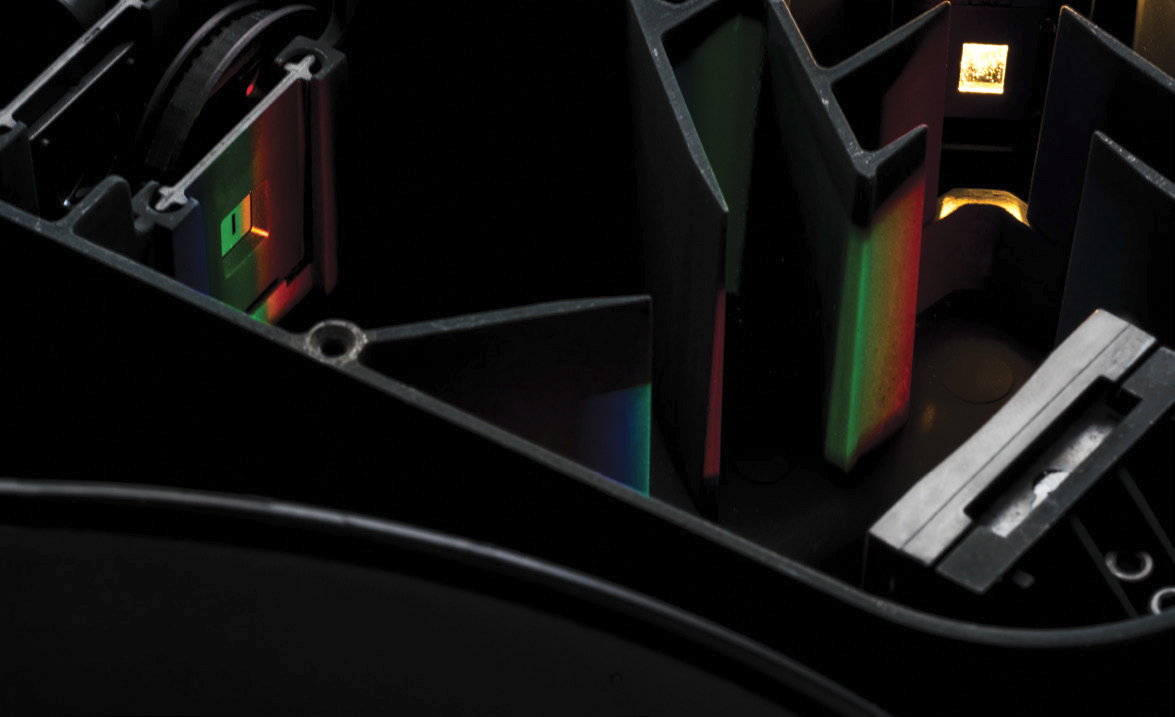 Máy Quang Hồng Ngoại VIS Đa Chỉ Tiêu Iris Hanna HI801-02 Máy Quang Hồng Ngoại VIS Đa Chỉ Tiêu Iris Hanna HI801-02