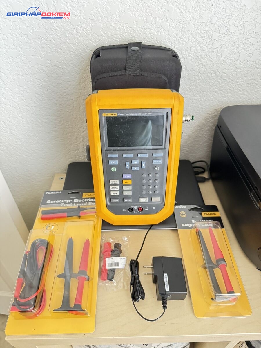 Máy hiệu chuẩn áp suất di động FLUKE-729 30G FC (30 psi, 2 bar) 12 Máy hiệu chuẩn áp suất di động FLUKE-729 30G FC (30 psi, 2 bar) - Ảnh 6