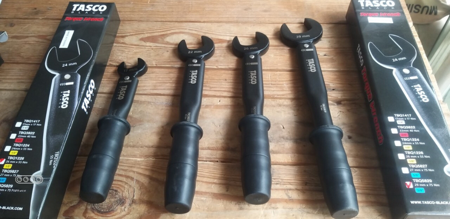 Cờ lê lực TASCO Black TBQ1226 13 Cờ lê lực TASCO Black TBQ1226