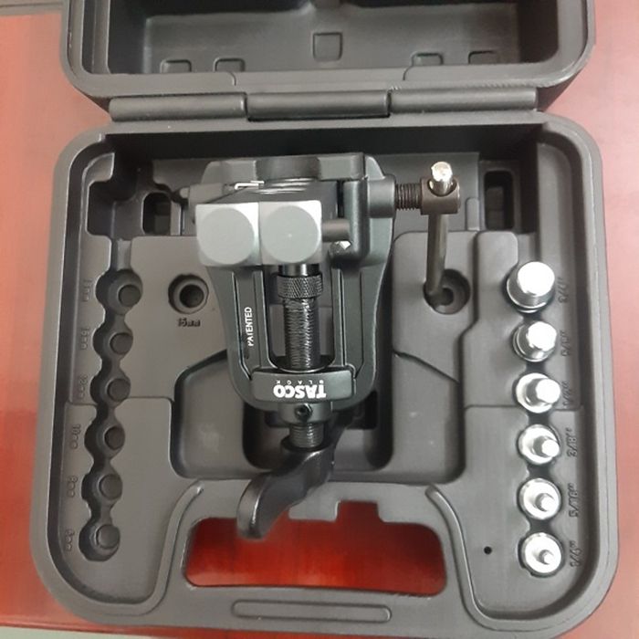 Dụng cụ nong loe ống đồng TB530Plus 10 tasco-tb530-plus-b