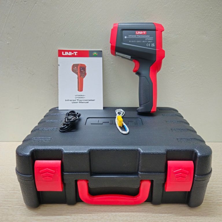 Máy đo nhiệt độ hồng ngoại Uni-T UT305C+ (2200°C/55:1) 2 Máy đo nhiệt độ hồng ngoại Uni-T UT305C+ (2200°C/55:1) - Ảnh 2