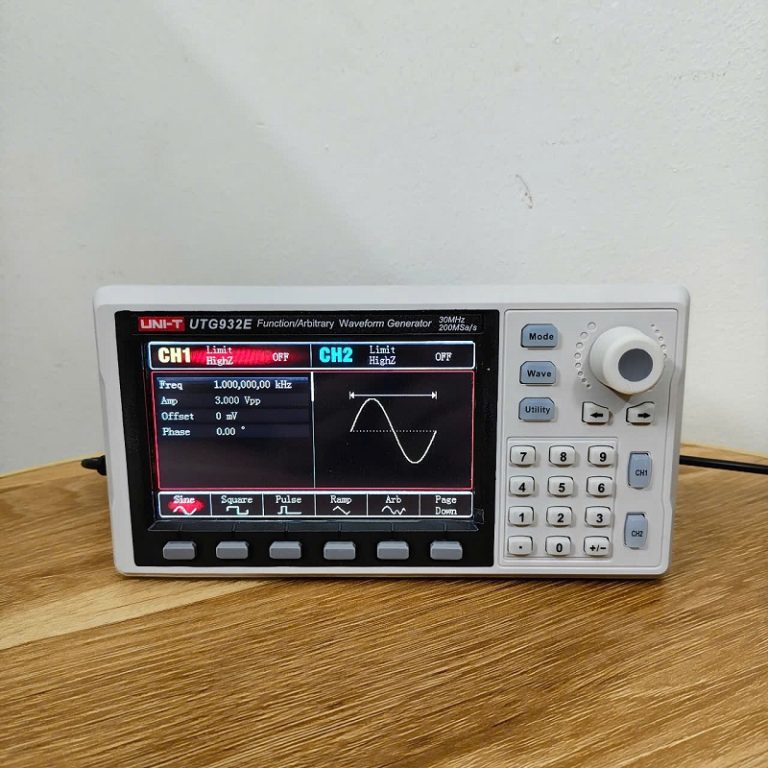 Máy phát xung Uni-T UTG932E (30MHz/2CH) 2 Máy phát xung Uni-T UTG932E (30MHz/2CH) - Ảnh 2