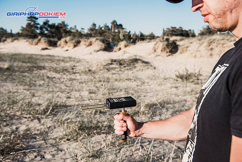 Máy dò vàng tầm xa Compass Long Range GOLD 24-300 5 Máy dò tầm xa Compass Long Range có độ chính xác cao