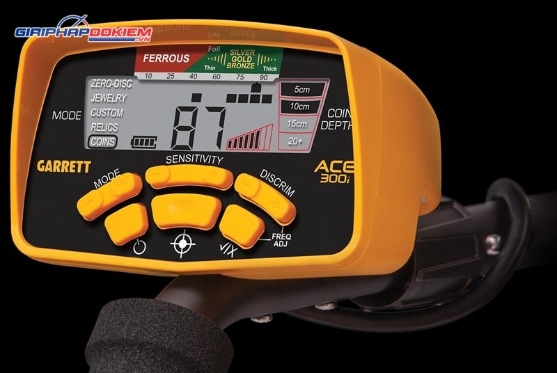 Máy dò kim loại dưới lòng đất Garrett ACE 300i tần số 8 kHz 14 Máy hoạt động với nhiều tính năng, 5 chế độ dò