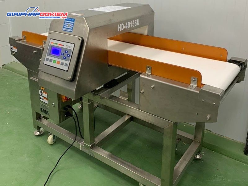 Máy dò kim loại thực phẩm HD-4015SU 2 Máy dò kim loại thực phẩm HD-4015SU