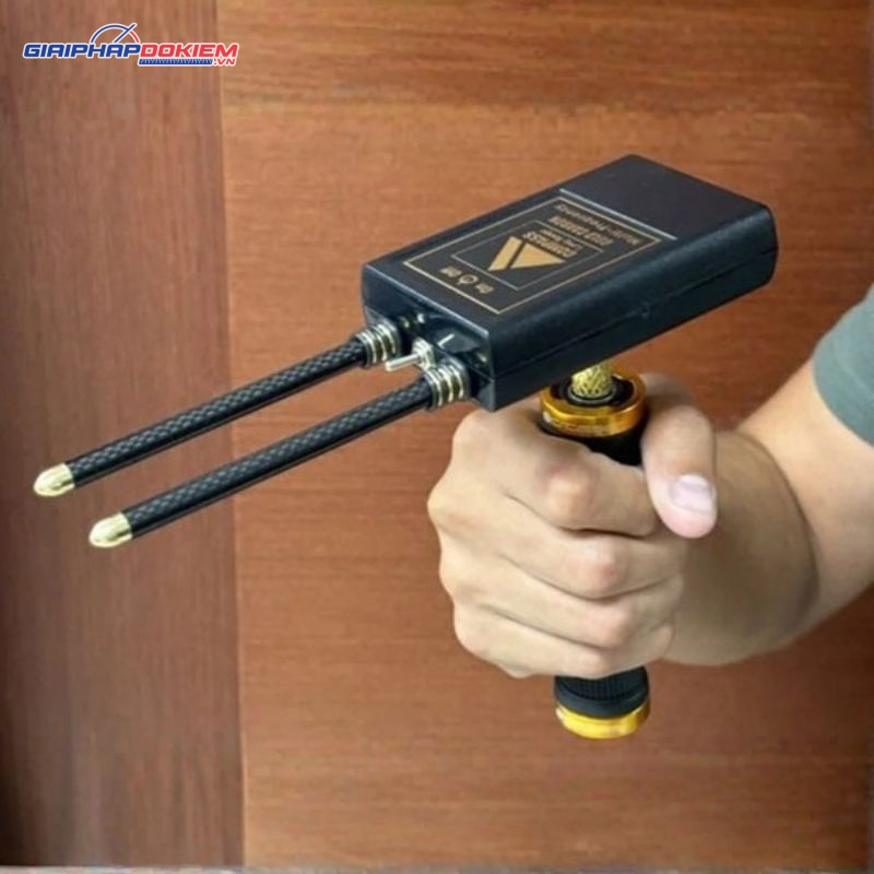 Máy dò vàng đa tần Compass Long Range Gold Carbon 500 4 Máy dò vàng đa tần Compass Long Range Gold Carbon 500 - Ảnh 2