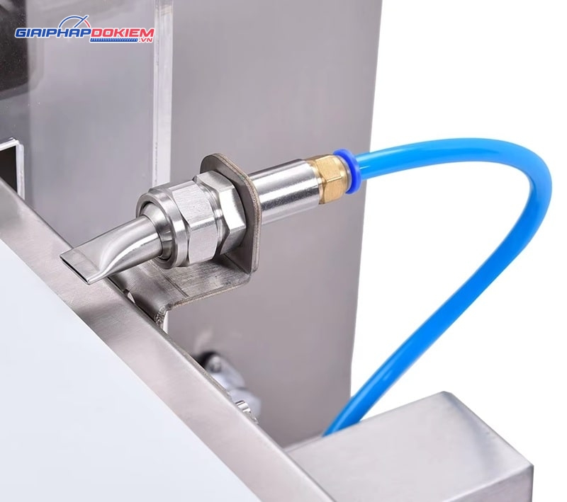 Máy kiểm tra trọng lượng CQ-XP1010 độ chính xác cao 6 Phương pháp thổi loại bỏ sản phẩm lỗi