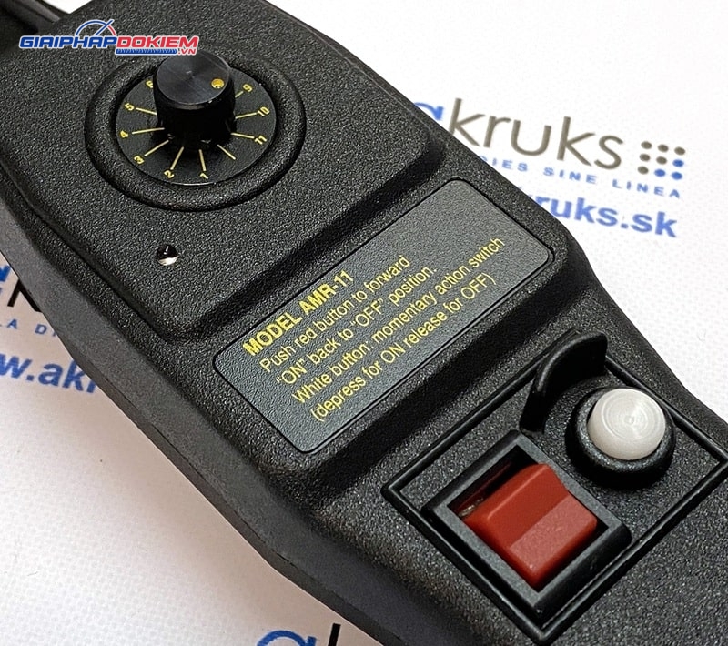 Máy dò kim loại cầm tay Adams AMR-11 chống thấm IP64 9 Tay dò thiết kế đơn giản, dễ sử dụng